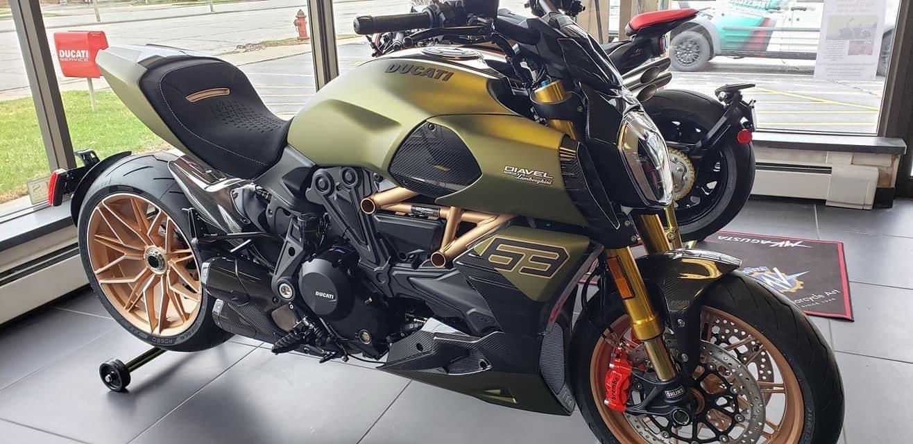 Prestige superbike